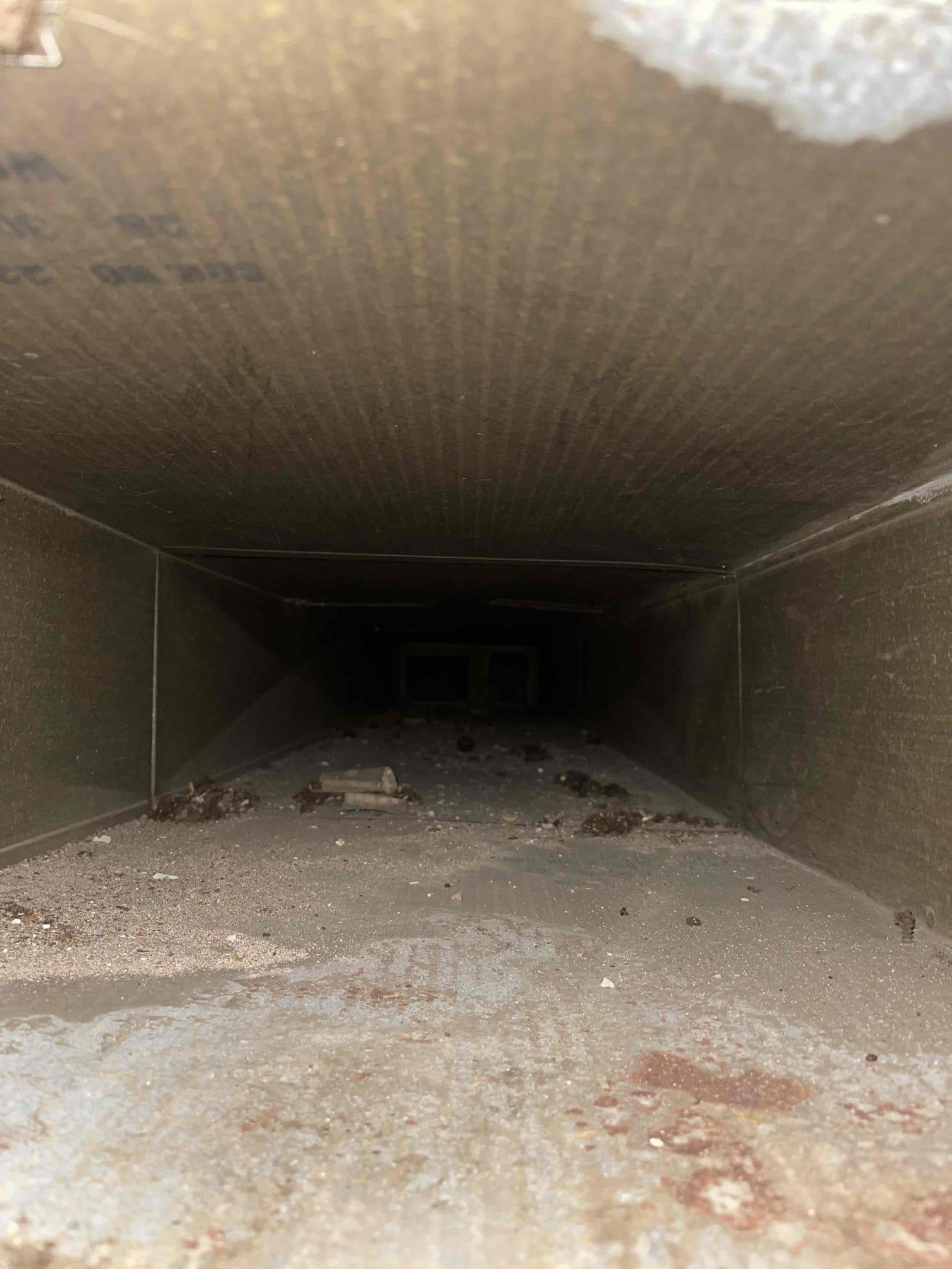 duct-cleaning-london-ontario-donaldson.jpg Ductwork full of dirt and debris from a home in London, ontario before professional duct clean with Donaldson Home Services