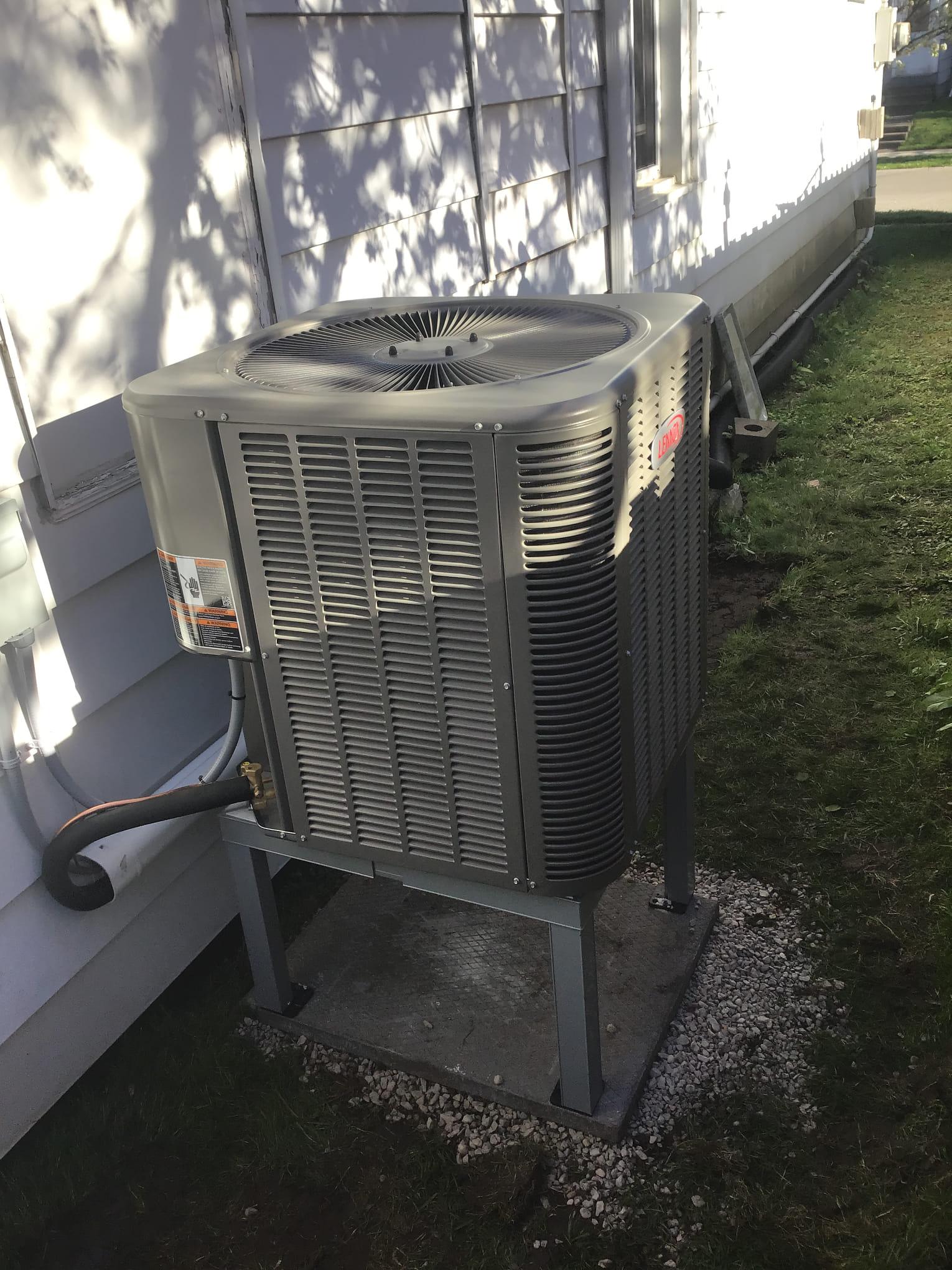 New AC installed in St. Thomas, Ontario by Donaldson Home Services.
