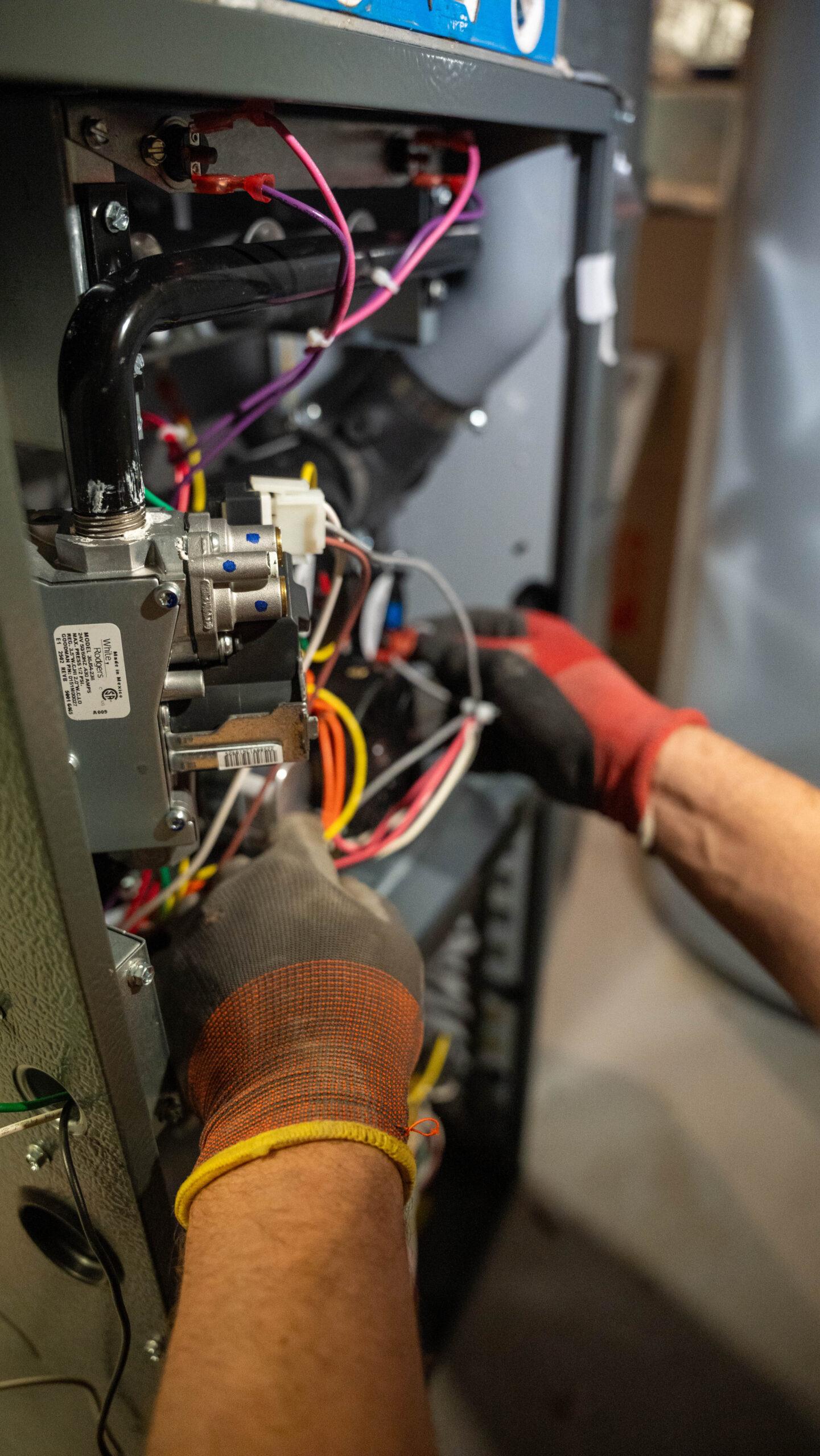 tech-inside-furnace-wires